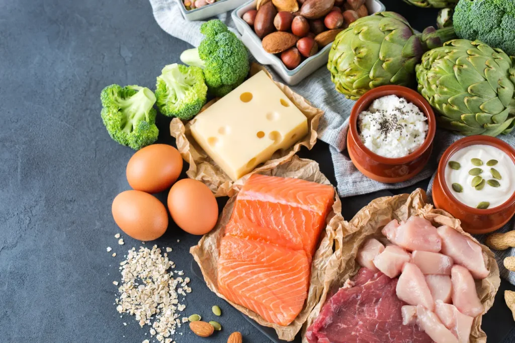 Dieta Białkowa w Polsce – Skuteczny Plan na Masę i Odchudzanie 2025